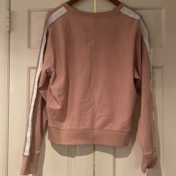 Champion Sweatshirt - Picture 4 of 5